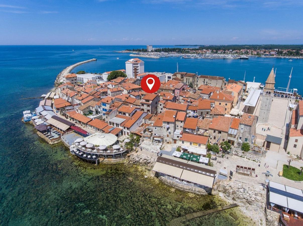 Old Town Apartments In Umag Kültér fotó